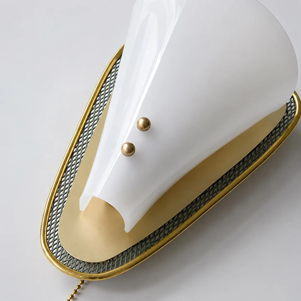Vintage French pull-chain wall sconce